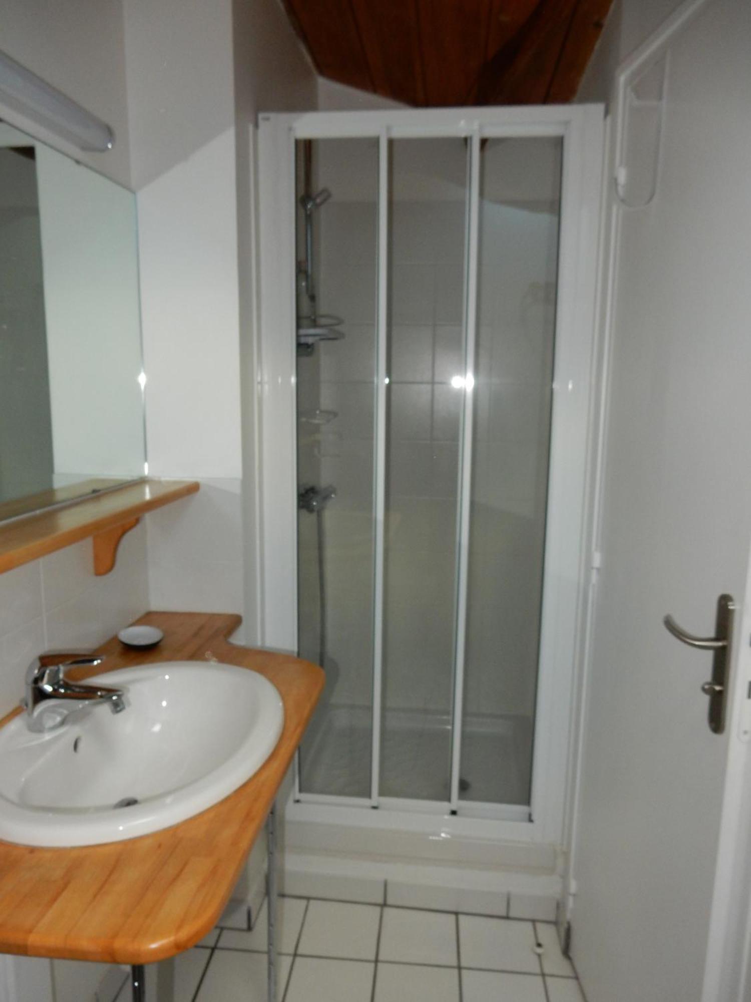 Appartement Le logis d'Hestia à Billom Extérieur photo